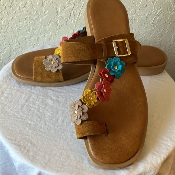 Tan & Yellow Embellished Floral Sandals with Slip-On Design- made in Italy- 39 - Picture 1 of 16